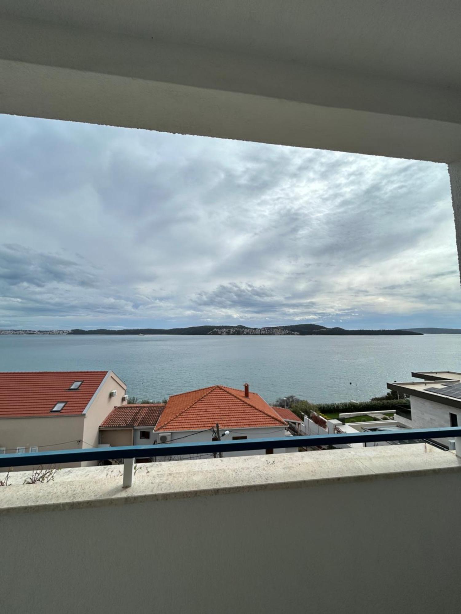 Hotel Bavaria Trogir ドニー・セゲット エクステリア 写真