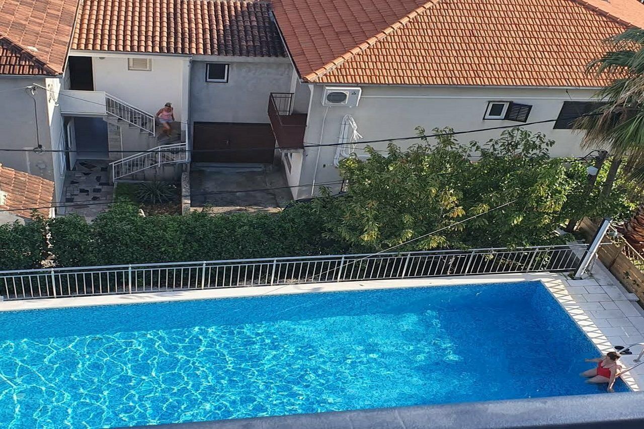 Hotel Bavaria Trogir ドニー・セゲット エクステリア 写真
